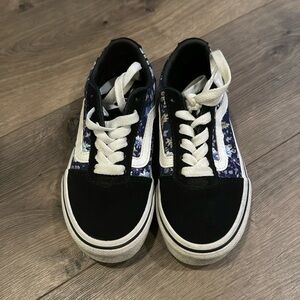 Girls size 11 vans sneakers